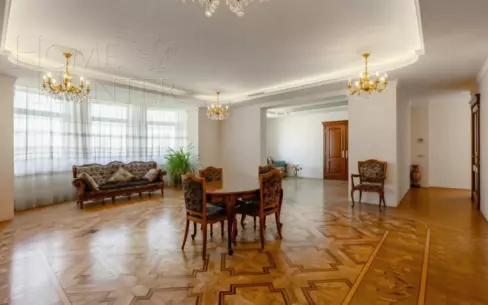 8-КОМН. КВАРТИРА С ОТДЕЛКОЙ 275.3 М² НА 9 ЭТАЖЕ