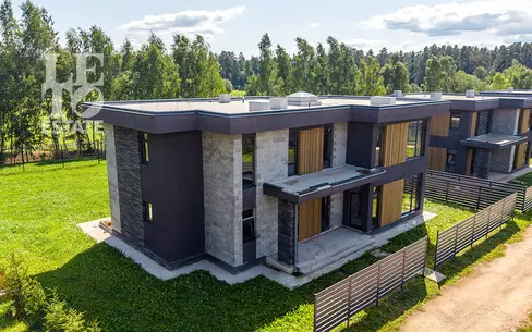 2-этажный коттедж 282 м² без отделки