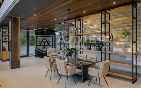 3-этажный коттедж 2 150 м² с отделкой