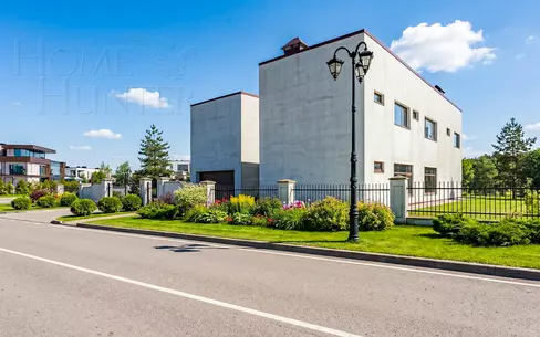 2-этажный коттедж 1 170 м² без отделки