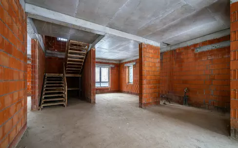 2-этажный коттедж 300 м² без отделки
