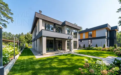2-этажный коттедж 450 м² без отделки