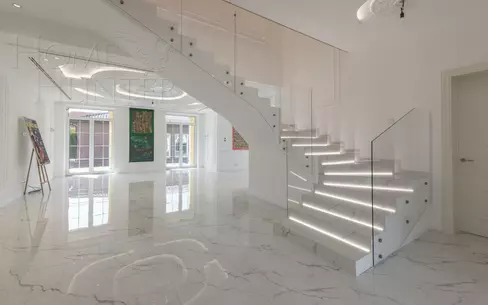 2-этажный коттедж 420 м² с отделкой