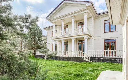 2-этажный коттедж 380 м² без отделки