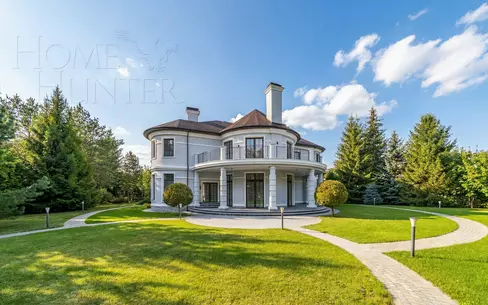 2-этажный коттедж 590 м² с отделкой