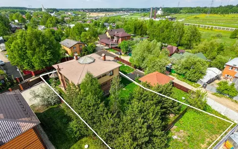2-этажный коттедж 553.8 м² с отделкой