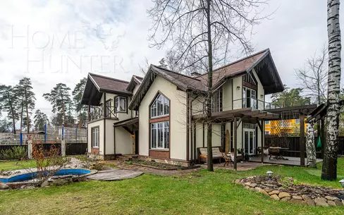 2-этажный коттедж 200 м² с отделкой