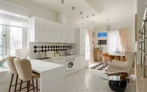 2-этажный коттедж 220 м² с отделкой