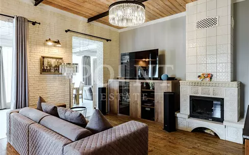 2-этажный коттедж 260 м² с отделкой