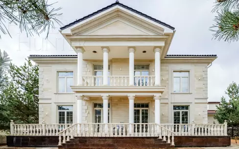 2-этажный коттедж 380 м² без отделки