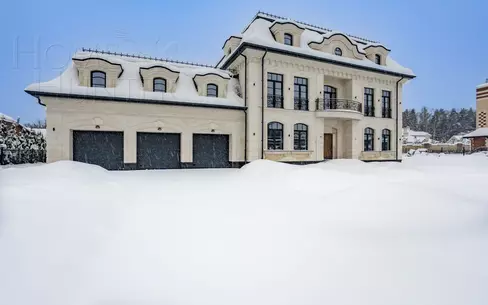 3-этажный коттедж 1 000 м² без отделки