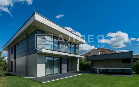 2-этажный коттедж 345 м² с отделкой