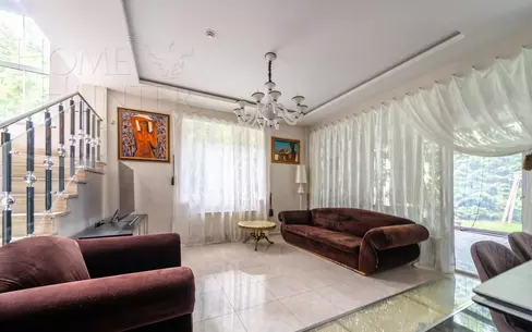 2-этажный таунхаус 210 м² с отделкой