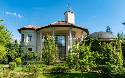 2-этажный коттедж 540 м² с отделкой