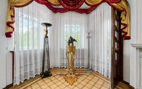 2-этажный коттедж 880 м² с отделкой