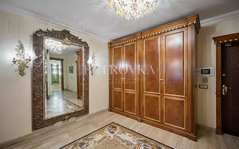 5-КОМН. КВАРТИРА С ОТДЕЛКОЙ 275 М² НА 6 ЭТАЖЕ