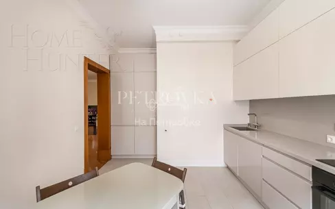 5-КОМН. КВАРТИРА С ОТДЕЛКОЙ 154.3 М² НА 3 ЭТАЖЕ