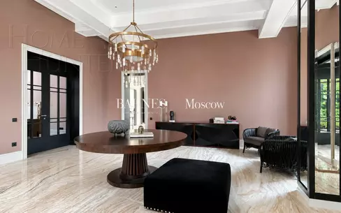 2-этажный коттедж 1 365 м² с отделкой