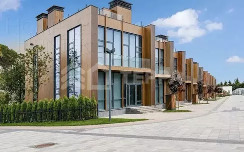 3-этажный таунхаус 238 м² без отделки