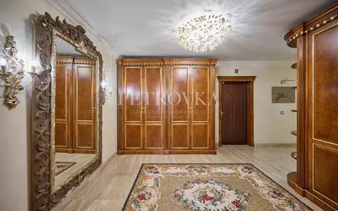 5-КОМН. КВАРТИРА С ОТДЕЛКОЙ 275 М² НА 6 ЭТАЖЕ
