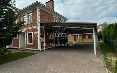 2-этажный коттедж 280 м² с отделкой