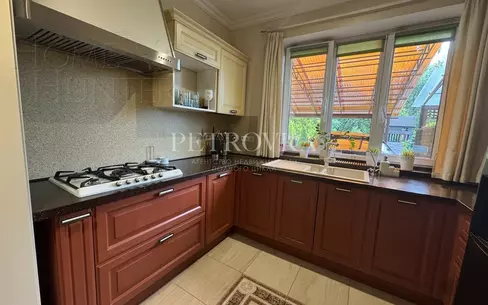 3-этажный таунхаус 320 м² с отделкой