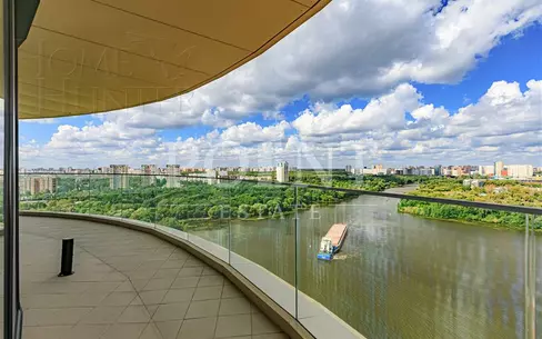 4-КОМН. КВАРТИРА С ОТДЕЛКОЙ 150.6 М² НА 19 ЭТАЖЕ