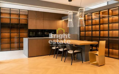 2-этажный коттедж 640 м² с отделкой