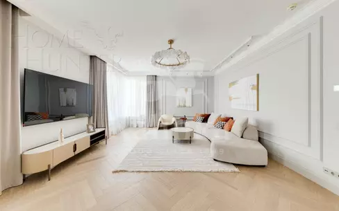 5-КОМН. КВАРТИРА С ОТДЕЛКОЙ 211 М² НА 18 ЭТАЖЕ