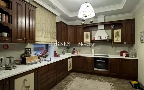 2-этажный коттедж 495 м² с отделкой