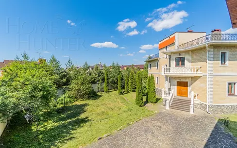 2-этажный коттедж 479.7 м² с отделкой