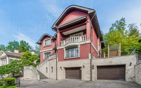 3-этажный коттедж 396.5 м² с отделкой