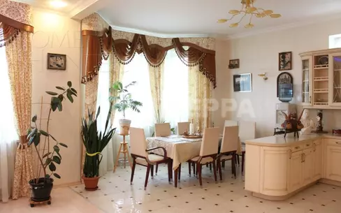2-этажный коттедж 400 м² с отделкой