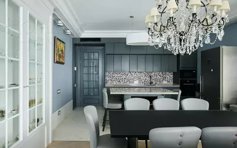4-КОМН. КВАРТИРА С ОТДЕЛКОЙ 145 М² НА 4 ЭТАЖЕ