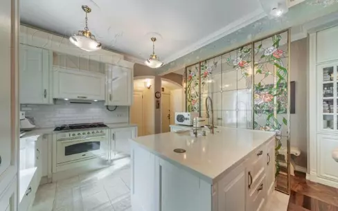 3-КОМН. КВАРТИРА С ОТДЕЛКОЙ 82 М² НА 4 ЭТАЖЕ