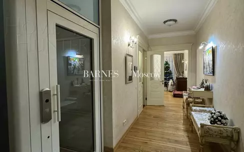 2-этажный коттедж 495 м² с отделкой
