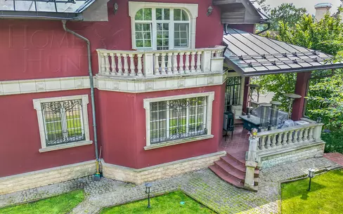3-этажный коттедж 396.5 м² с отделкой