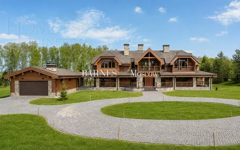 3-этажный коттедж 600 м² с отделкой