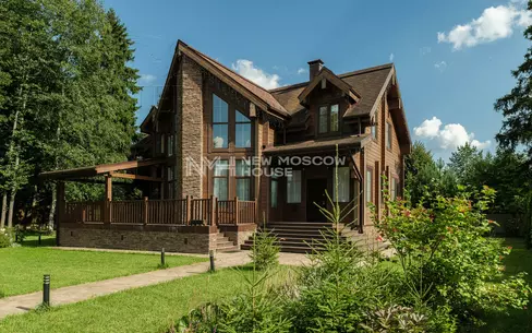 2-этажный коттедж 270 м² с отделкой
