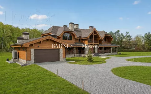 3-этажный коттедж 600 м² с отделкой