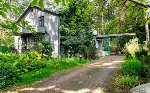 2-этажный коттедж 640 м² с отделкой