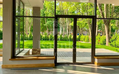 2-этажный таунхаус 361.4 м² с отделкой