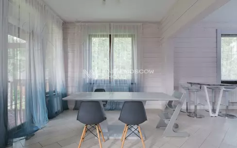 2-этажный коттедж 270 м² с отделкой
