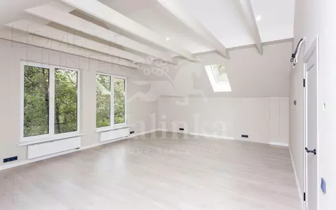 2-этажный коттедж 305 м² с отделкой