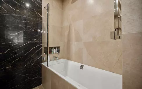 3-КОМН. КВАРТИРА С ОТДЕЛКОЙ 87.5 М² НА 4 ЭТАЖЕ
