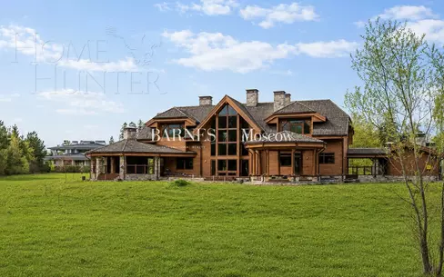 3-этажный коттедж 600 м² с отделкой