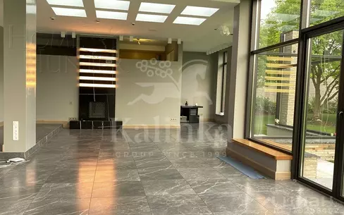 2-этажный таунхаус 361.4 м² с отделкой