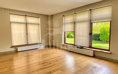 2-этажный таунхаус 361.4 м² с отделкой