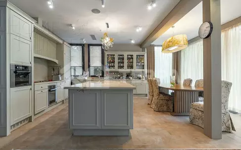 2-этажный коттедж 534 м² с отделкой