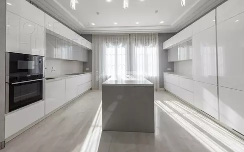 2-этажный коттедж 678 м² без отделки